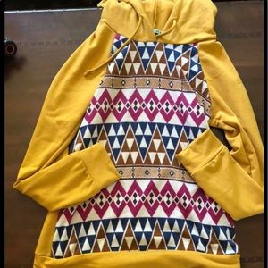 Pull over hoodie